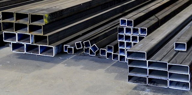 What’s the Difference Between Hot Rolled Steel & Cold Rolled Steel?